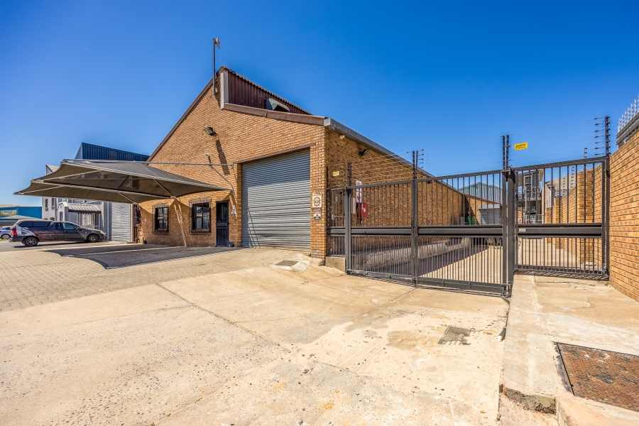 Commercial Property for Sale in Brackenfell Industrial Western Cape